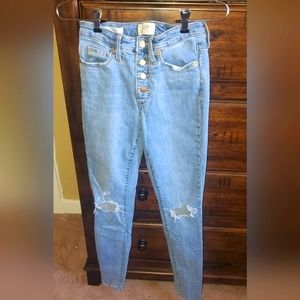 Universal Thread High Rise Skinny Jeans